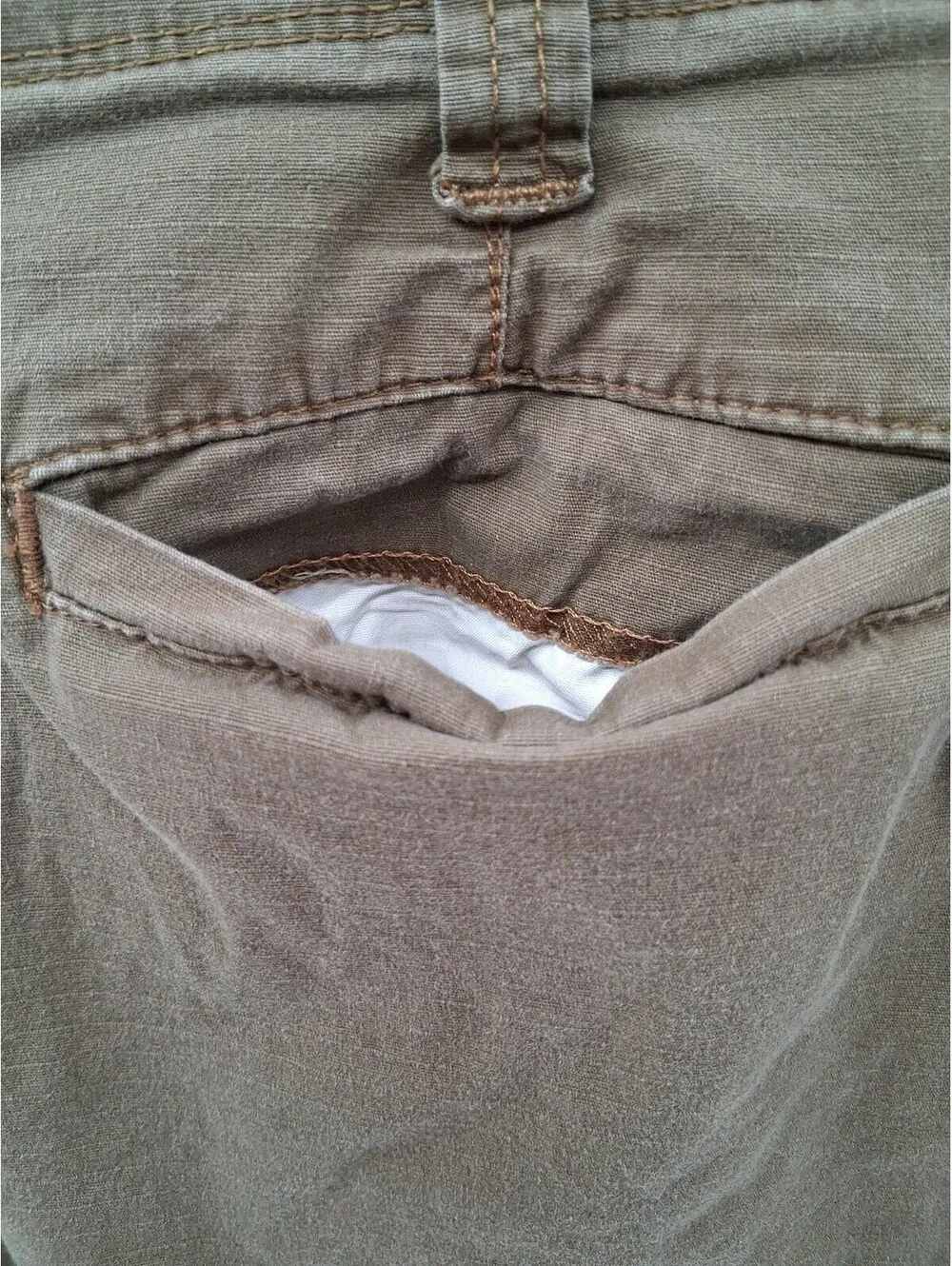 Wrangler Authentic Cargo Shorts Mens 42 Tan Utility Outdoor Hiking Khaki Work